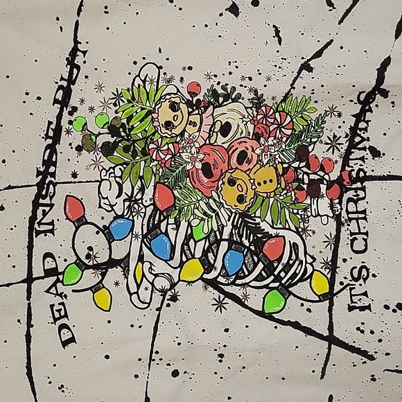 NWOT Christmas Tee with Paint Splatter - Picture 2 of 5